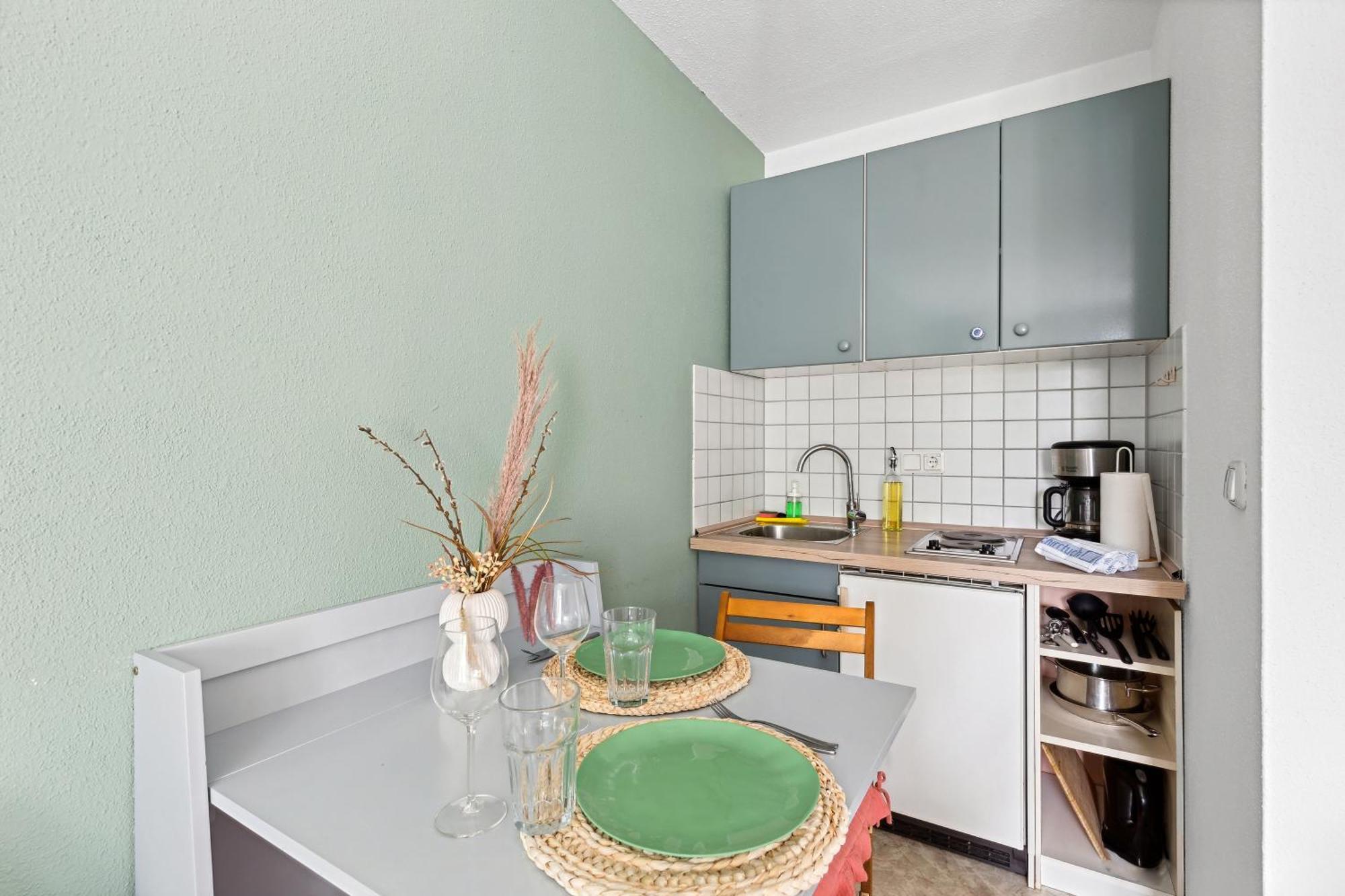 Sali Homes - Cozy Studio In Bayreuth With Ideal Access To A9 - Perfect For Ski And Cycling Enthusiasts! Esterno foto
